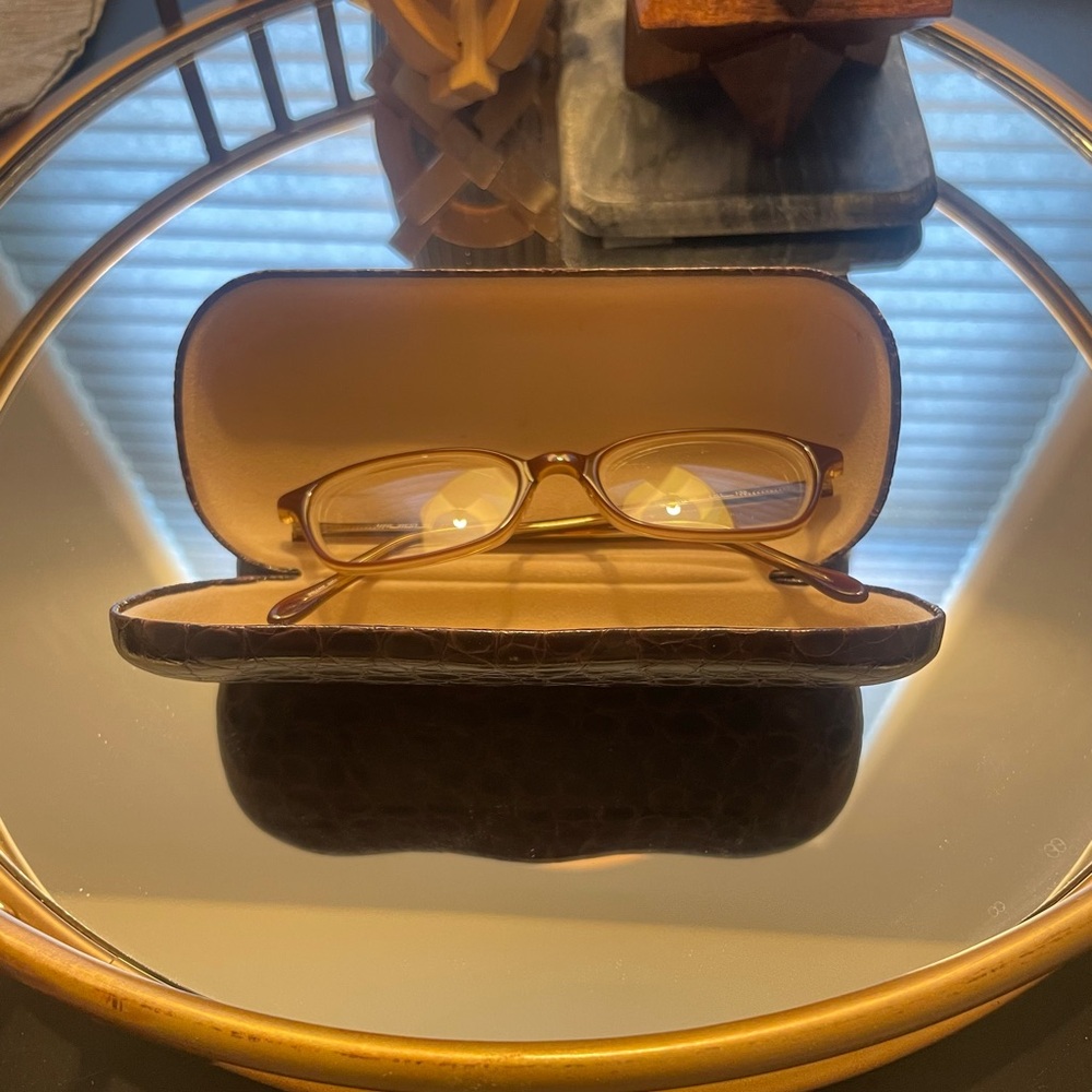 Prescription Glasses - Picture 2 of 10